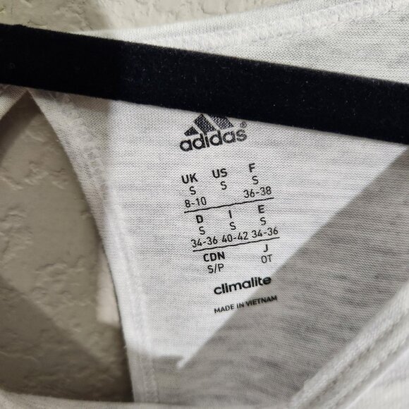 Adidas Shirt Womens Small Gray White Climalite Longsleeve Thumbholes Keyhole - Picture 2 of 12